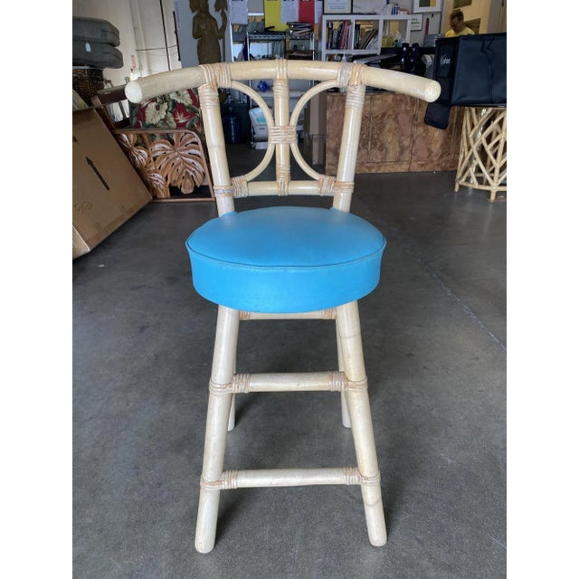 1960s Restored Rattan Bar Stools With Hour Glass Seat Back, Set of 6 For Sale - Image 4 of 9
