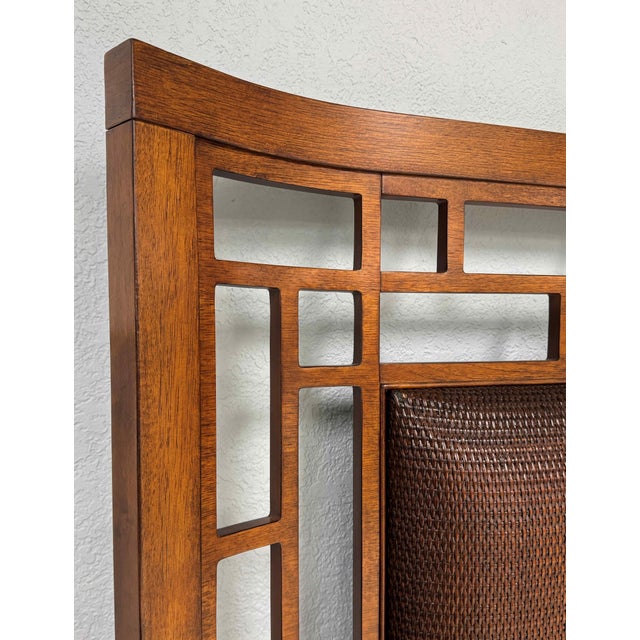 Wood Lexington Tommy Bahama Ocean Club Paradise Point King Size Bedframe For Sale - Image 7 of 10