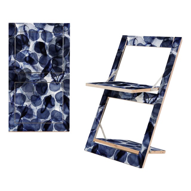 Fläpps Folding Chair – Bubbles Indigo by Pattern Studio for Ambivalenz For Sale