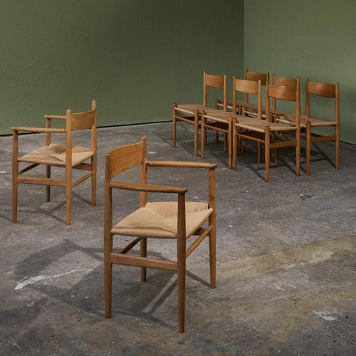 Carl Hansen & Søn Model CH36 and CH37 Dining Chairs in Oak and Papercord by Hans J. Wegner for Carl Hansen, Denmark, 1960s, Set of 8 For Sale - Image 4 of 16