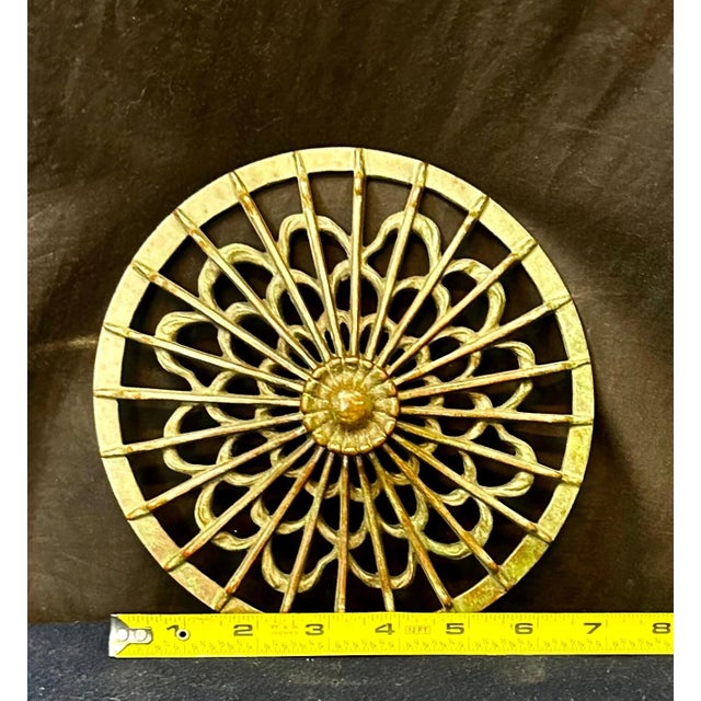 Tiffany Studios Early 20th Century Attributed to Tiffany Studios Linenfold Lamp Heat Cap/Finial For Sale - Image 4 of 4