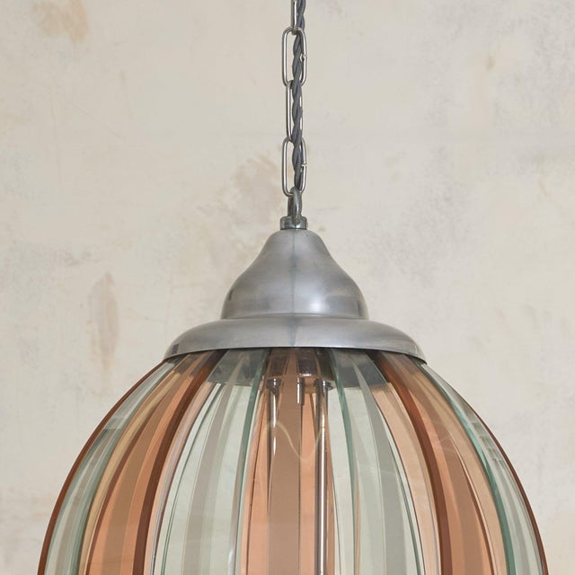 Veca 1970s Italian Pink Murano Glass Pendant Light in the Manner of Veca For Sale - Image 4 of 9