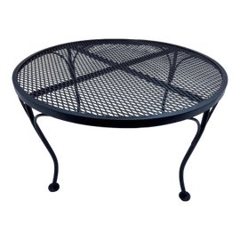 Example of Russell Woodard Outdoor Cocktail Tables
