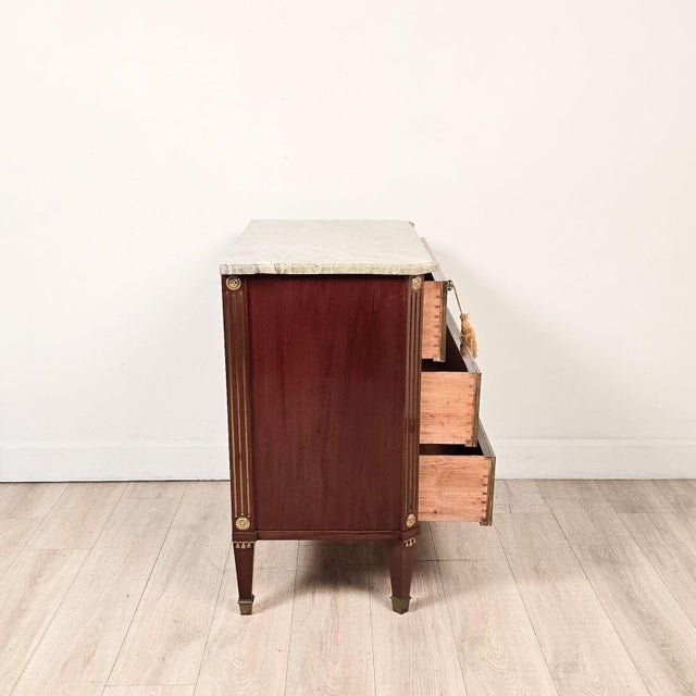 Neoclassical Chest of Drawers, Sweden Circa 1920 For Sale - Image 4 of 13