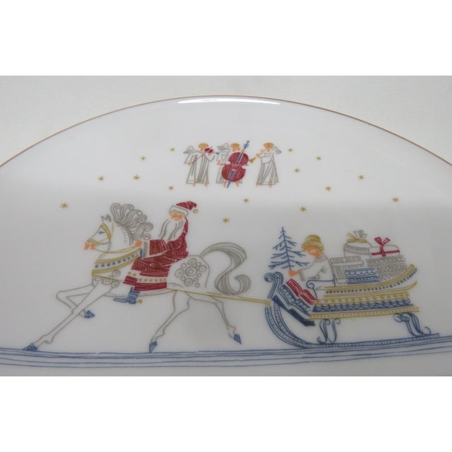 1960s Hg Selb Heinrich Bavaria Germany Christmas Collector Plate Santa and Sled 4902b For Sale - Image 5 of 12