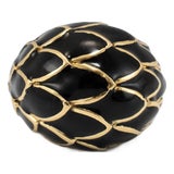 Vintage David Webb Leaf Motif 18k Yellow Gold Black Enamel Dome Cocktail Ring, Size 5.5 For Sale