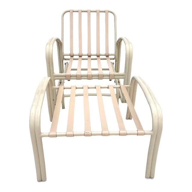 Vintage Glider and Ottoman Outdoor Set / 2 For Sale