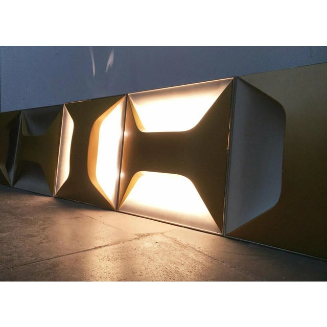 Mid-Century Space Age German Model A247 Oyster Wall Lamps by Dieter Witte for Staff, 1960s, Set of 2 For Sale - Image 6 of 18