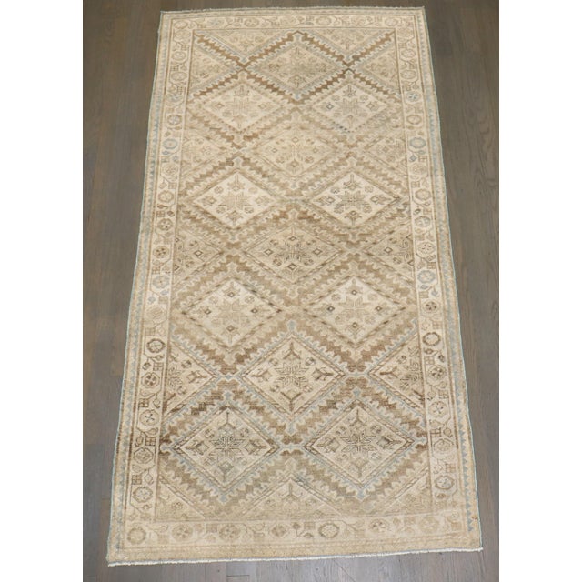 Mid 20th Century Geometric Persian Hamedan Small Rug no. j5201 For Sale - Image 5 of 8