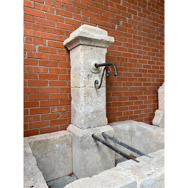 Cream Cucuron Single Pillar Limestone Wall Fountain From the South of France For Sale - Image 8 of 14