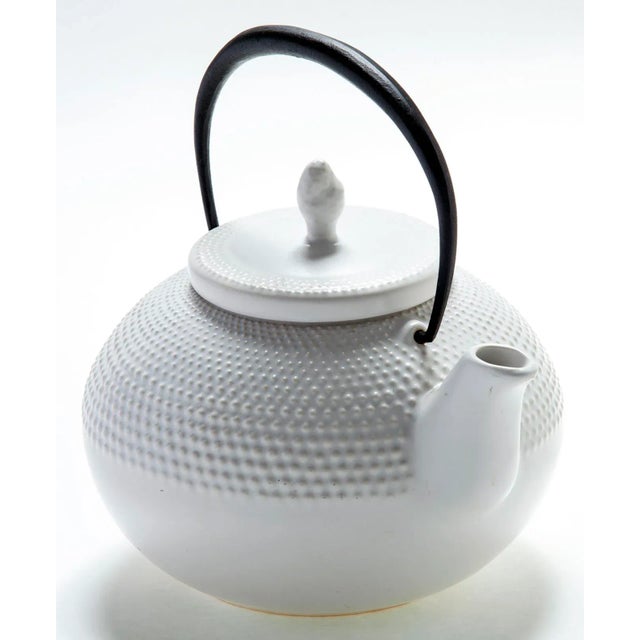 Late 19th Century Mid Century Japanese Ceramic White Tea-Pot With Iron Handle For Sale - Image 5 of 12