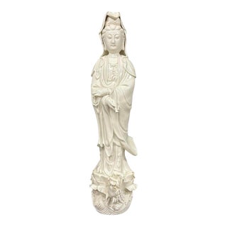 Chinese Blanc-De-Chine Porcelain Figure of Guanyin For Sale