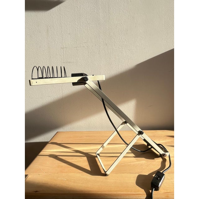 White Sintesi Table Lamp by Gismondi for Artemide, 1970s For Sale - Image 11 of 11