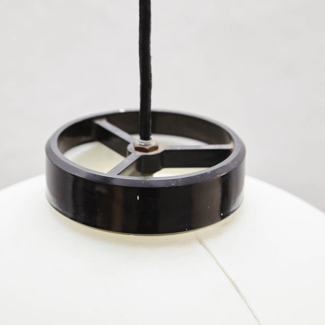 This set comprises three spheric pendant lamps that differ in size. Up to 250V (Europe/UK Standard).The wiring of this...