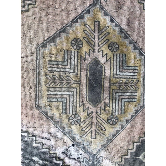 Turkish Oushak Pastel Handwoven Floor Rug - 3′1″ × 5′10″ For Sale - Image 6 of 11
