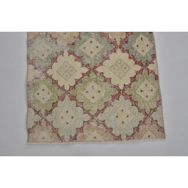 1950s Vintage Turkish Runner, Muted Pastel Diamond Lattice Pattern, Hand-Knotted Wool For Sale - Image 5 of 10
