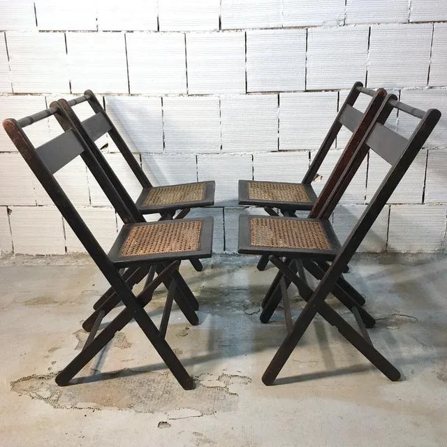 Mid-Century American Walnut and Straw Folding Chairs, 1950s, Set of 4 For Sale - Image 4 of 14