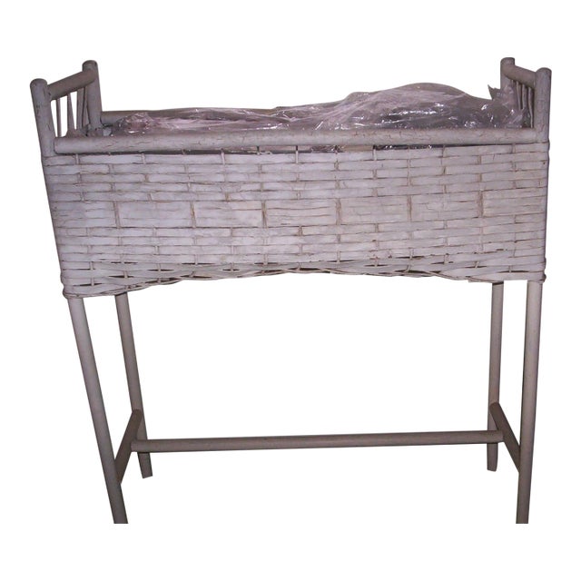 1930's White Wicker Planter With Zinc Liner For Sale