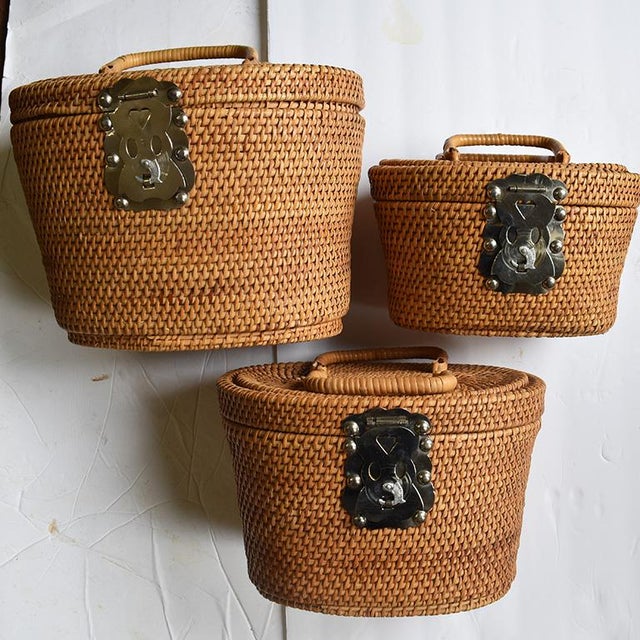 1960 Vintage Wicker Nesting Fishing Baskets With Handles Set of 3