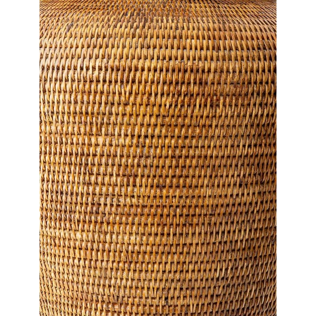 Boho Chic Vintage Hand-Woven Rattan Jar Table Lamp, 1980s For Sale - Image 3 of 11