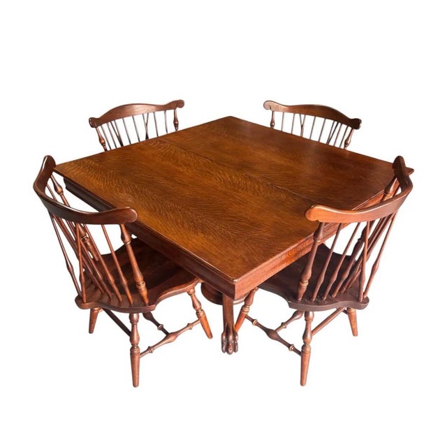 American 1930s Tiger Oak/Quarter Sawn Table With Color Matched Ethan Allen (Old Tavern) Fiddleback Windsor Chairs - All High End Handcrafted Furnitire For Sale - Image 3 of 12