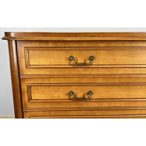 Vintage French Louis XVI Style Chest of 3 Drawers For Sale - Image 3 of 15