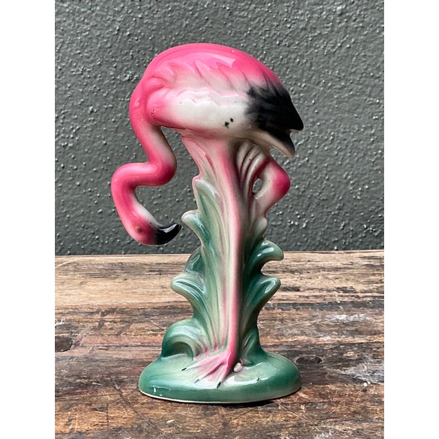 This exquisite Artmark Originals flamingo figurine captures the playful yet sophisticated essence of the Mid-Century...