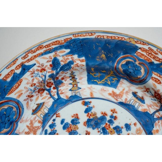 Large 18th Century Antique Chinese Qing Dynasty Imari Porcelain Charger For Sale - Image 14 of 18