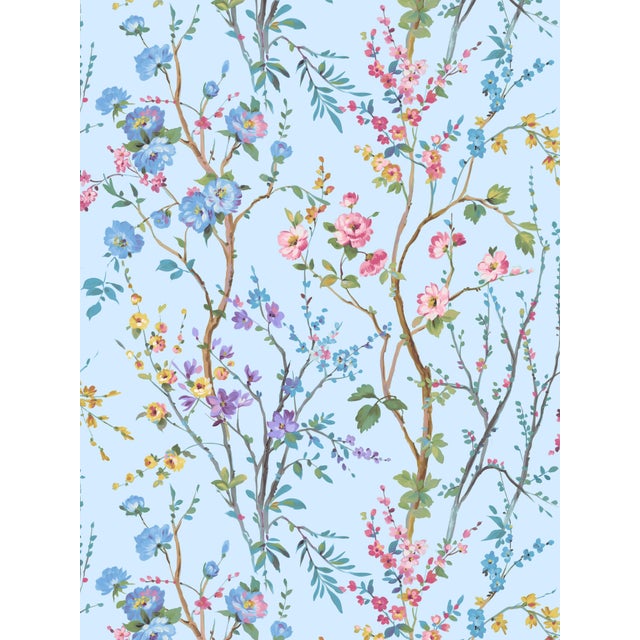 Hand-painted impressionist florals create an indoor garden oasis with our Potpourri wallcovering, offered in six...
