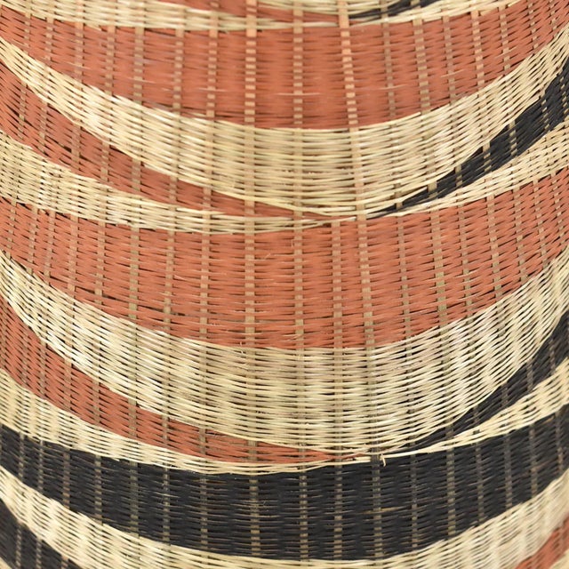 Early 20th Century Tutsi Tight Weave Wedding Basket Vase Rwanda 32 Inch For Sale - Image 4 of 5