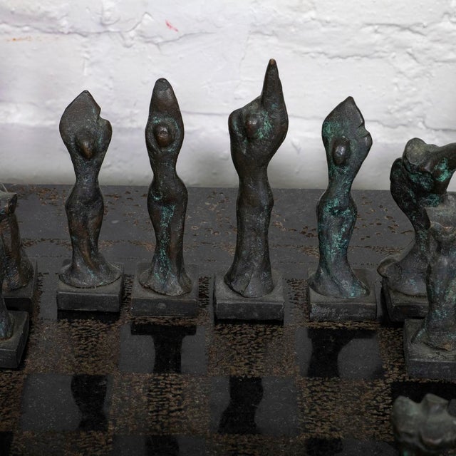 Brutalist Brutalist style bronze and marble chess set For Sale - Image 3 of 15