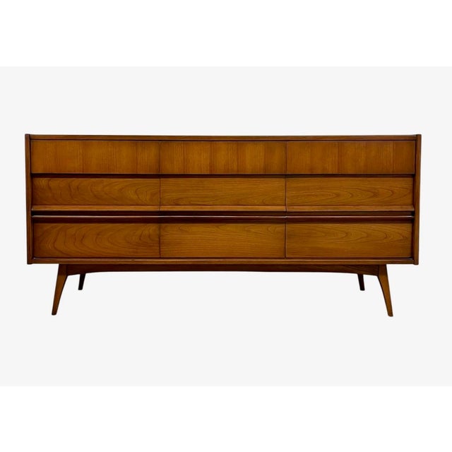 Brown Vintage Mid-Century Modern 4-Piece Bedroom Set - 9-Drawer Lowboy Dresser, Tall Highboy Dresser & Pair of Nightstands For Sale - Image 8 of 12