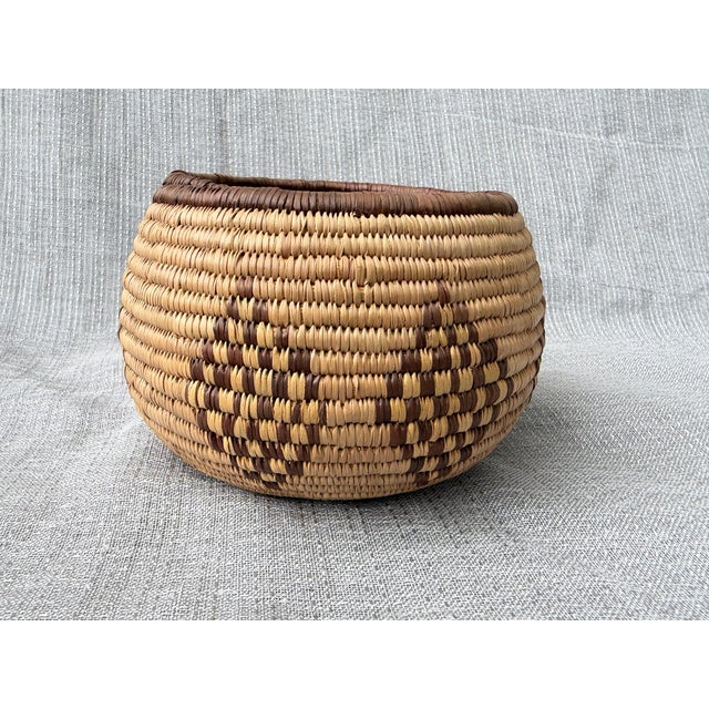Woven Vintage Geometric Coil Basket For Sale In New York - Image 6 of 15