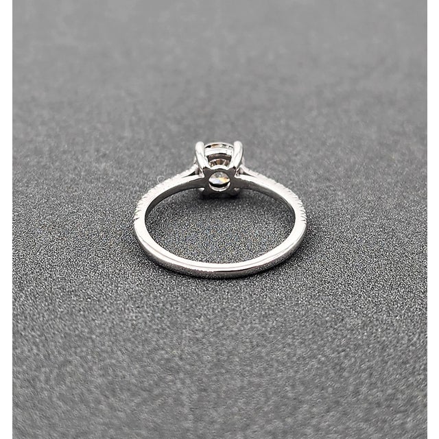 Silver 0.86 Ct Gia Certified Diamond Ring Size 5.75 For Sale - Image 8 of 9