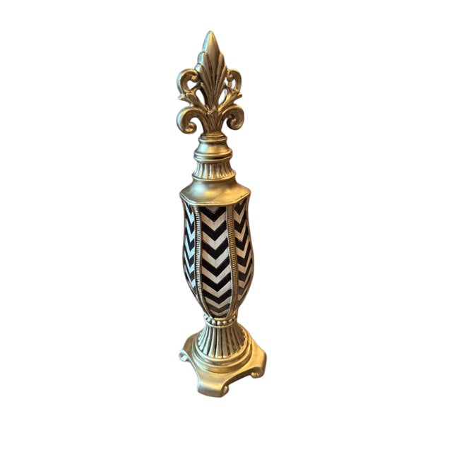 Transitional Gold Fleur-De-Lis Decorative Finial Sculpture With Black & White Chevron Inlay Attributed to Maitland-Smith For Sale - Image 3 of 10