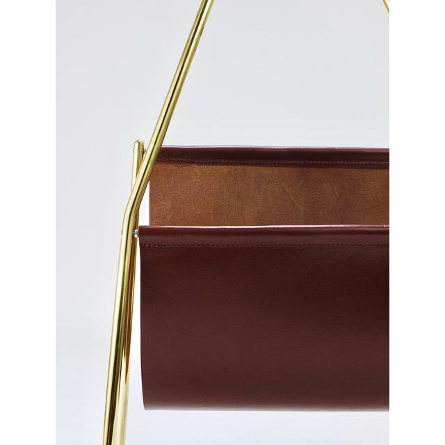 Mid-Century Magazine Rack in Brass and Brown Leather attributed to Carl Auböck, Austria, 1950s For Sale - Image 9 of 18