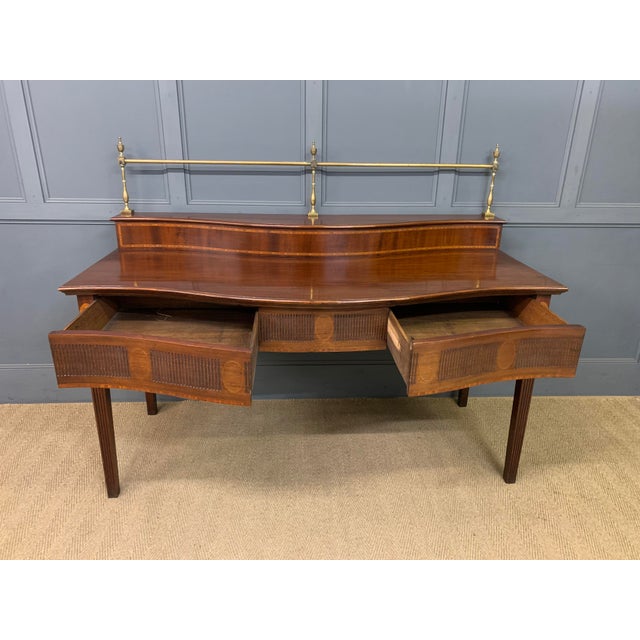 George III Serpentine Mahogany Serving Table, 1790 For Sale - Image 11 of 18