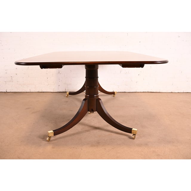 Baker Furniture Stately Homes Georgian Banded Mahogany Double Pedestal Extension Dining Table | Newly Refinished For Sale - Image 11 of 14