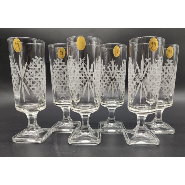 Mid-Century Modern Mid-Century Crystal Glasses with Etched Lattice Decor from A.M. Manufacture, 1950s, Set of 6 For Sale - Image 3 of 11
