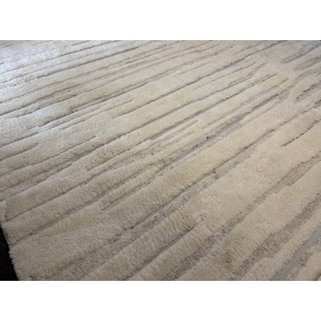 Rh Eli Wool Rug – 12' × 15' Natural | Hand-Knotted New Zealand Wool | Moroccan-Inspired Contemporary Design For Sale In Columbus - Image 6 of 18