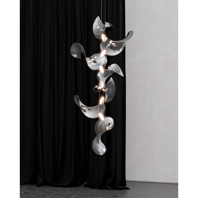 Contemporary Dune 6 Vertical Cluster Light with Silver Polished Shades by Daniel Becker For Sale - Image 3 of 8