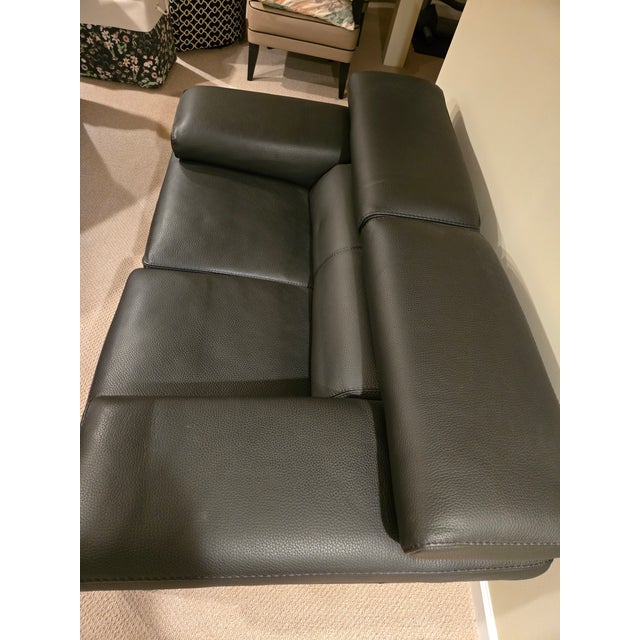 2000 - 2009 Modern Roche Bobois Black Leather Sofa With Adjustable Headrests For Sale - Image 5 of 8