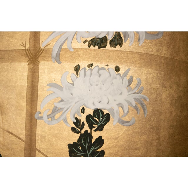 "Tit and Chrysanthemums", 1970s Shōwa Era Japanese Byobu Screen For Sale - Image 4 of 18
