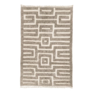 Hand-Knotted Wool Rug with Geometric Pattern by Azele Studio For Sale