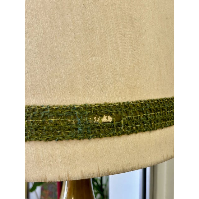 Very Large Vintage Mid Century Modern Ceramic Brutalist Green Table Lamp For Sale In Tampa - Image 6 of 10