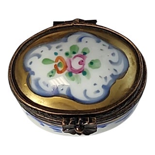 Early 20th Century Limoges Eximious Oval Trinket Box For Sale