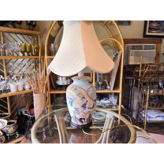 Vintage Frederick Cooper Table Lamp Features a Chinoiserie Bird Design For Sale - Image 6 of 11