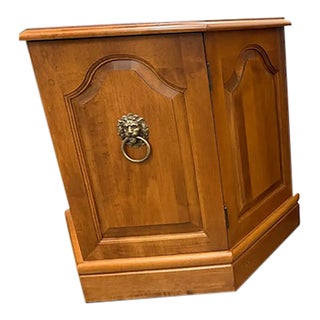 Late 20th Century Early American Hexagon Side Table For Sale