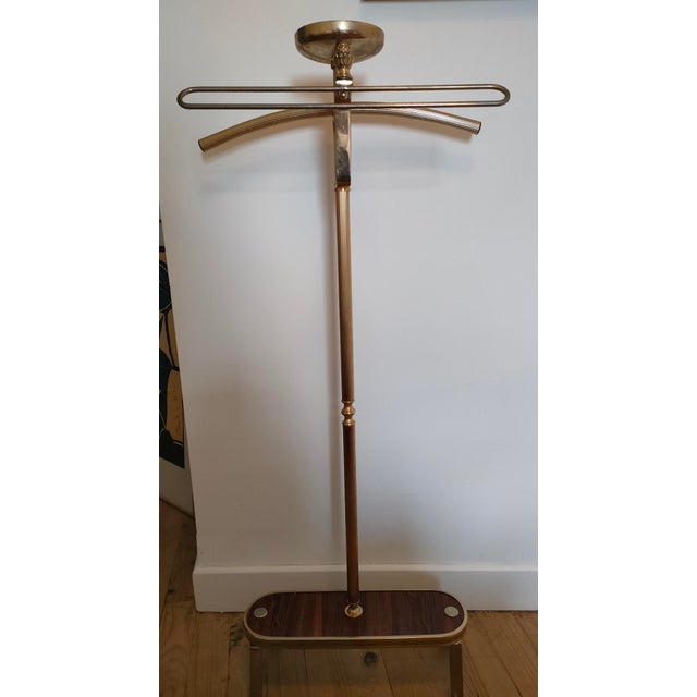 1960s Classic Style Brass Valet Stands, 1960s, Set of 2 For Sale - Image 5 of 9