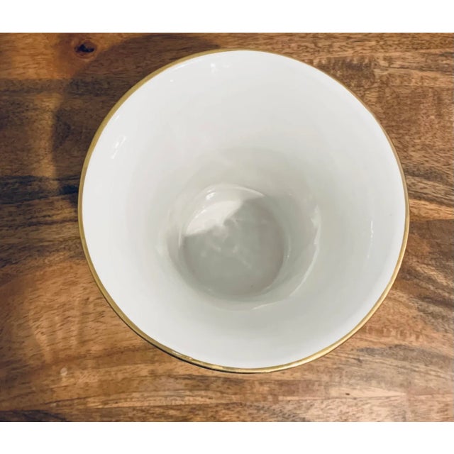 Traditional Vintage Mottahedeh Gilt Vase With Floral and Grape Wine Gilt Decoration and Handles For Sale - Image 3 of 6